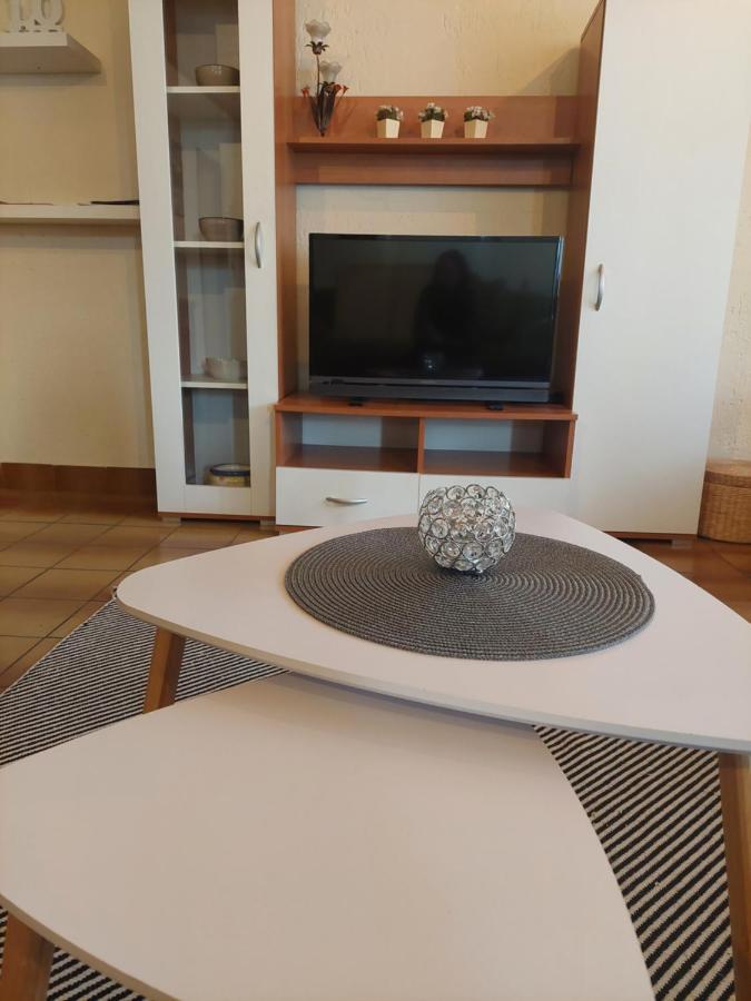 Apartman Thea Gomirje Luaran gambar