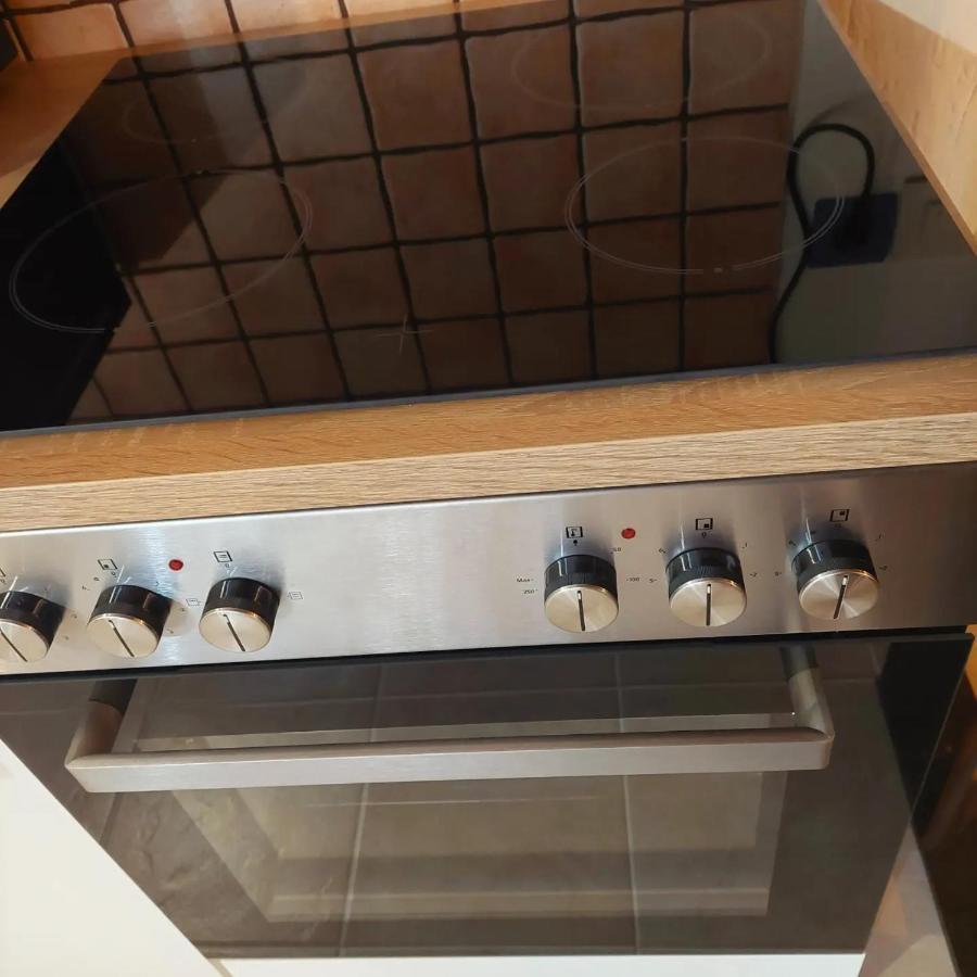 Apartman Thea Gomirje Luaran gambar
